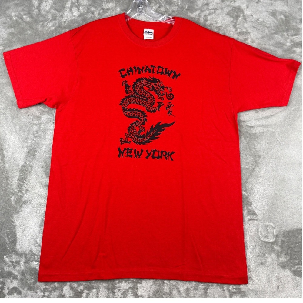 Vintage Gildan Mens Chinatown New York Dragon Graphic T-Shirt Red L Short Sleeve
